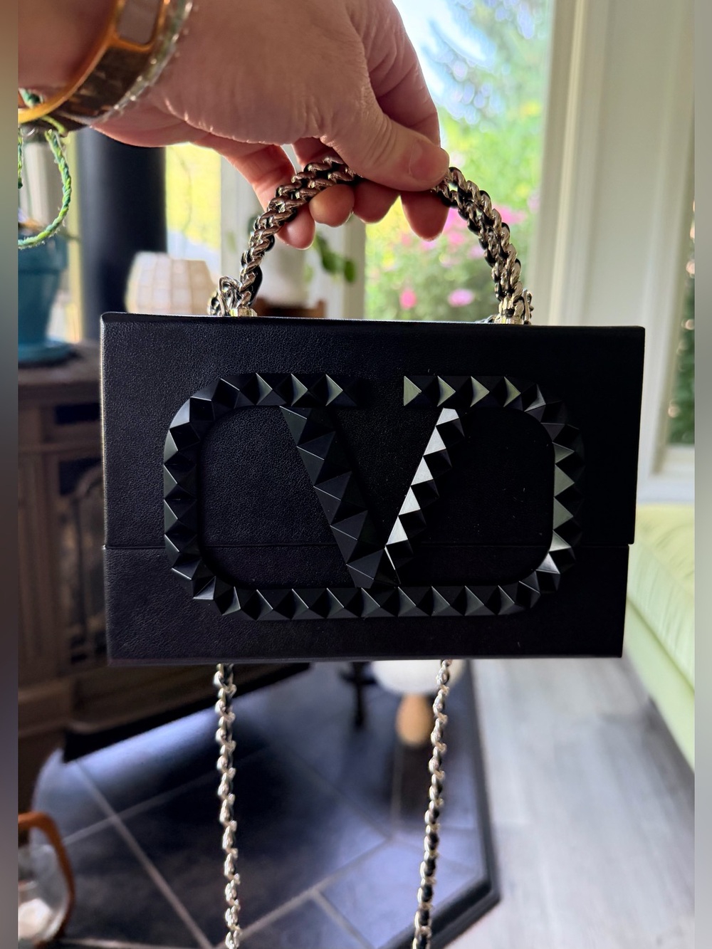 NEW Source Unknown Valentino Studded Box minaudière Clutch With Signature V logo